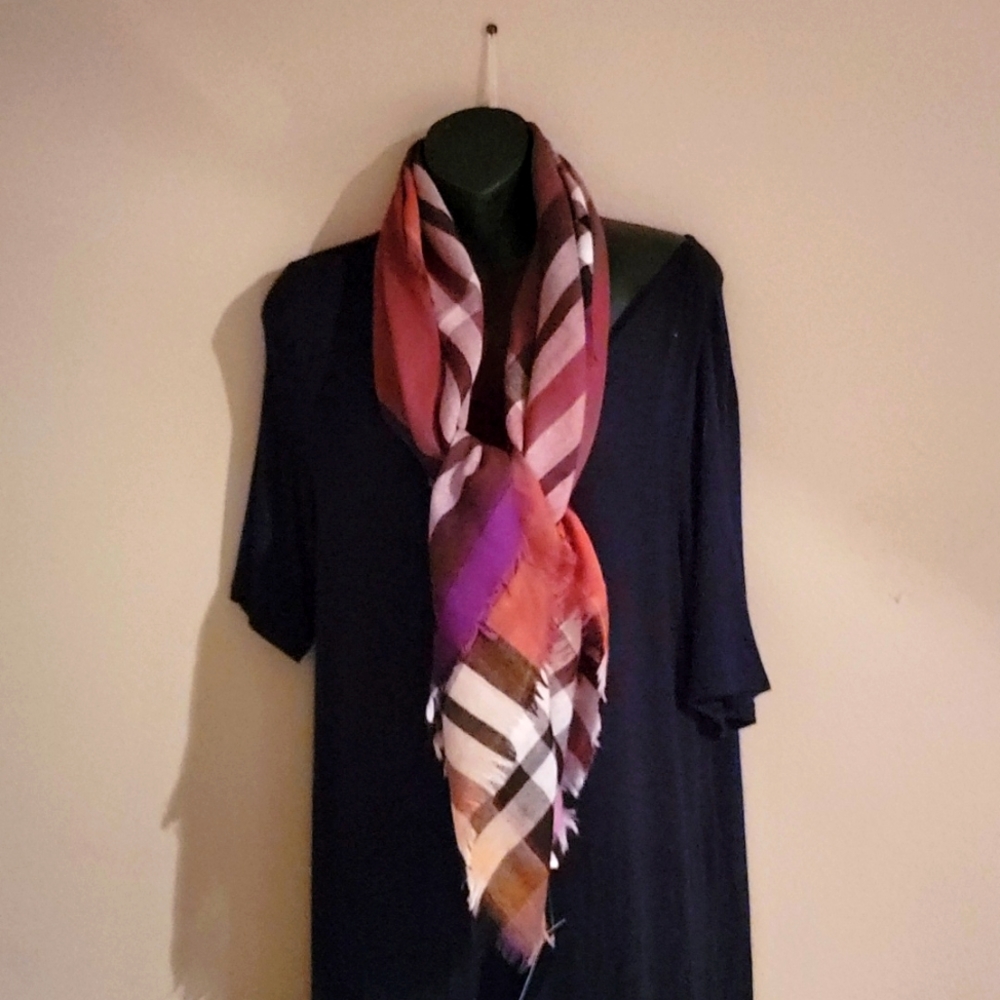 Fraas Plaid Wool 42×44 Scarf